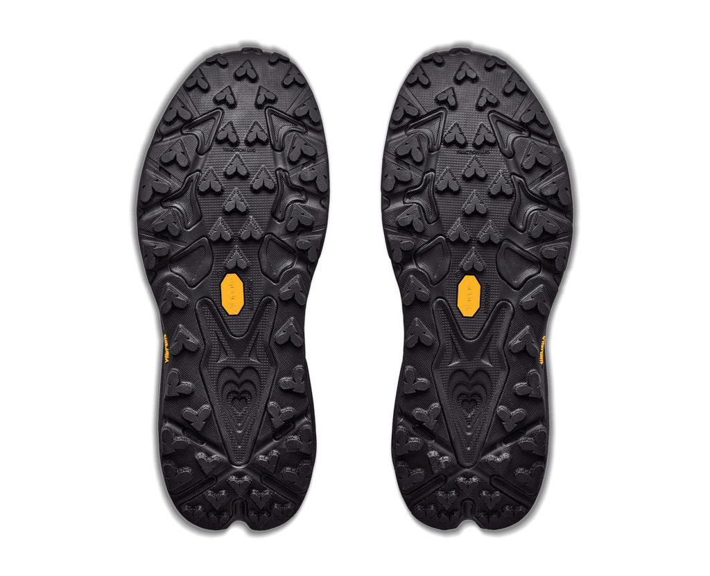 HOKA Men's Speedgoat 7 - BLACK / CARBON BLACK