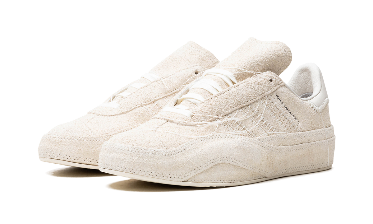 Gazelle "OFF WHITE/OFF WHITE/OFF WHITE" FZ6404