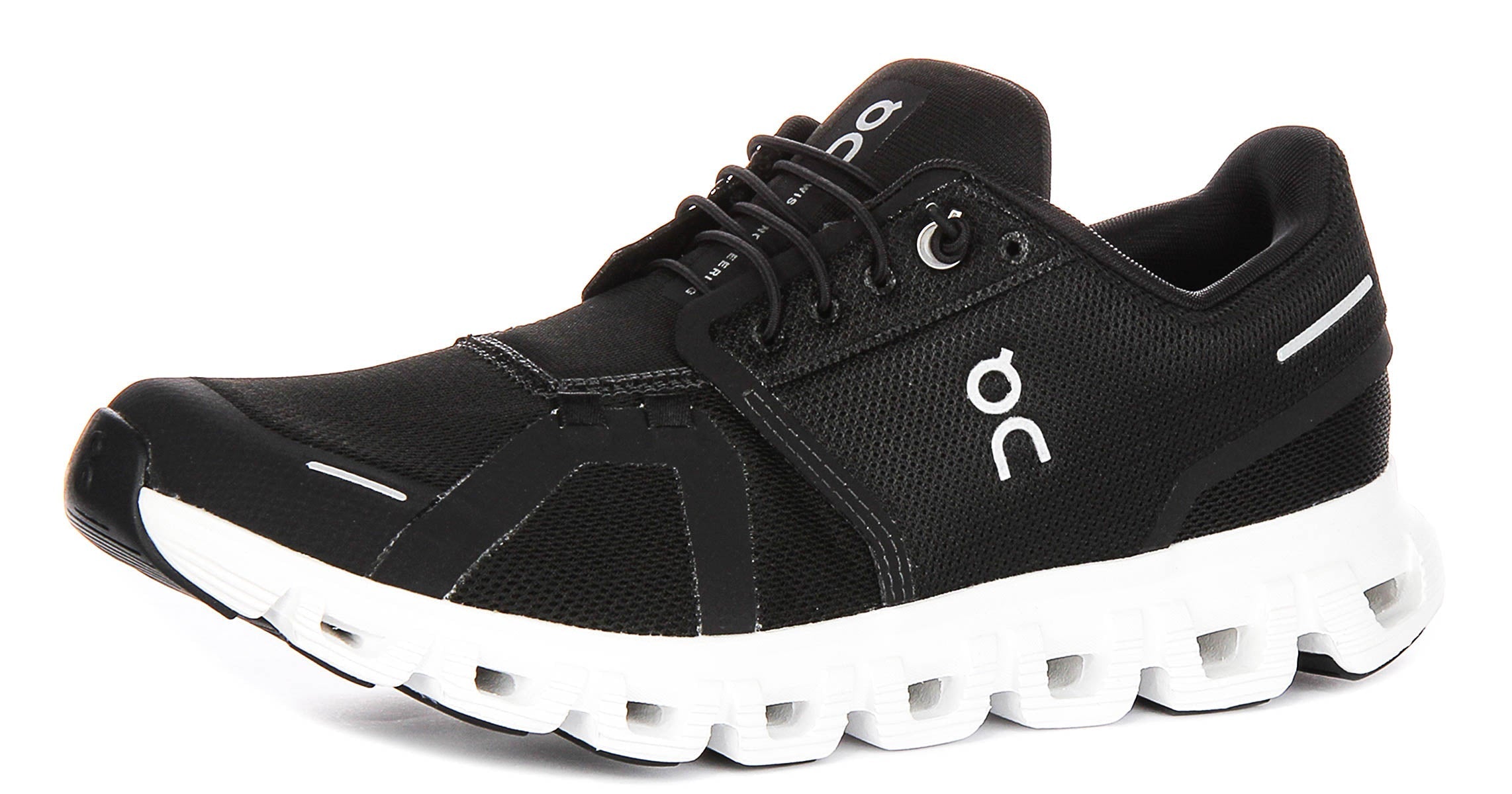 On Running Cloud 6 In Black White For Women