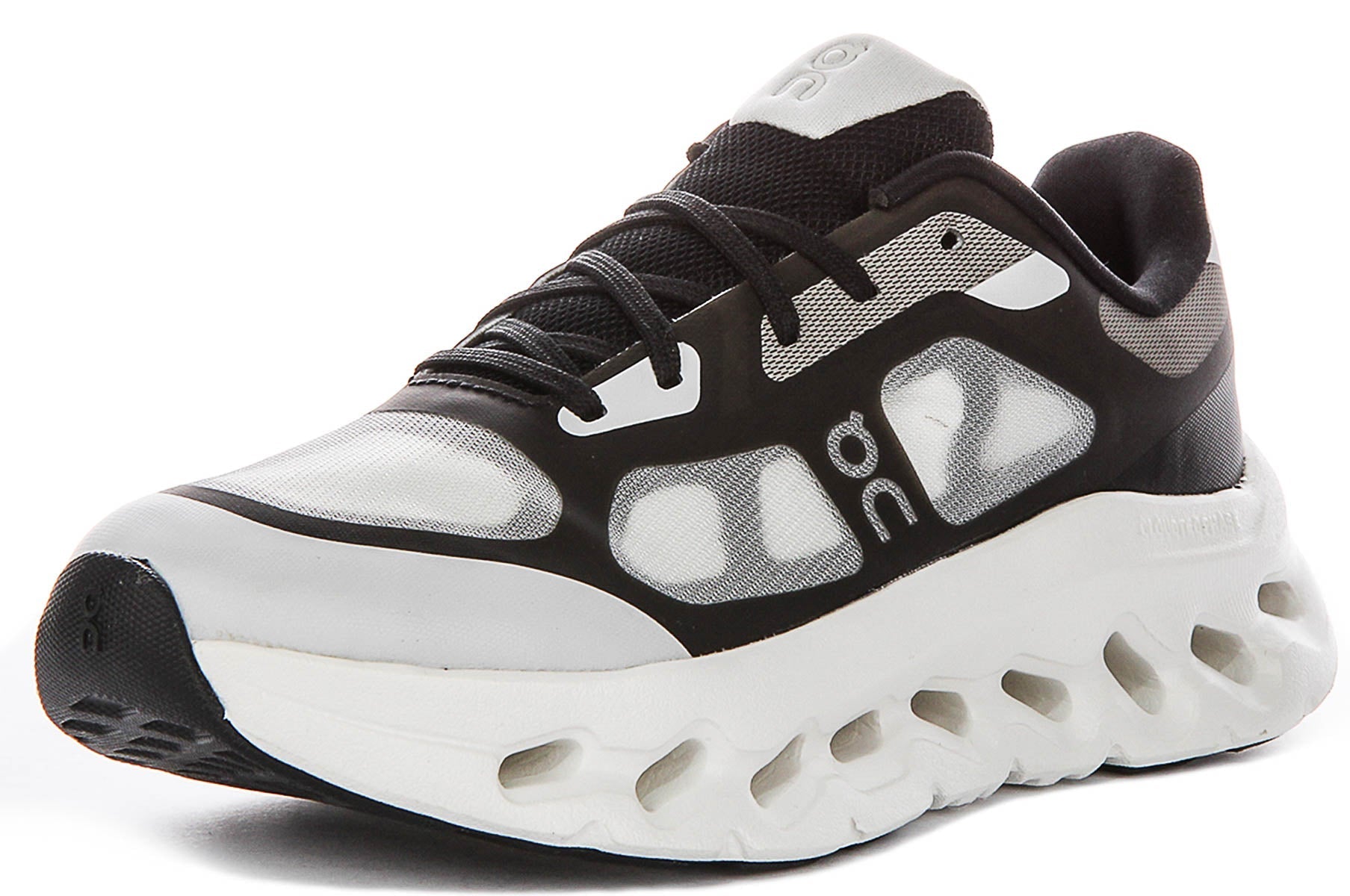 On Running Cloudtilt Remix In Black White For Women
