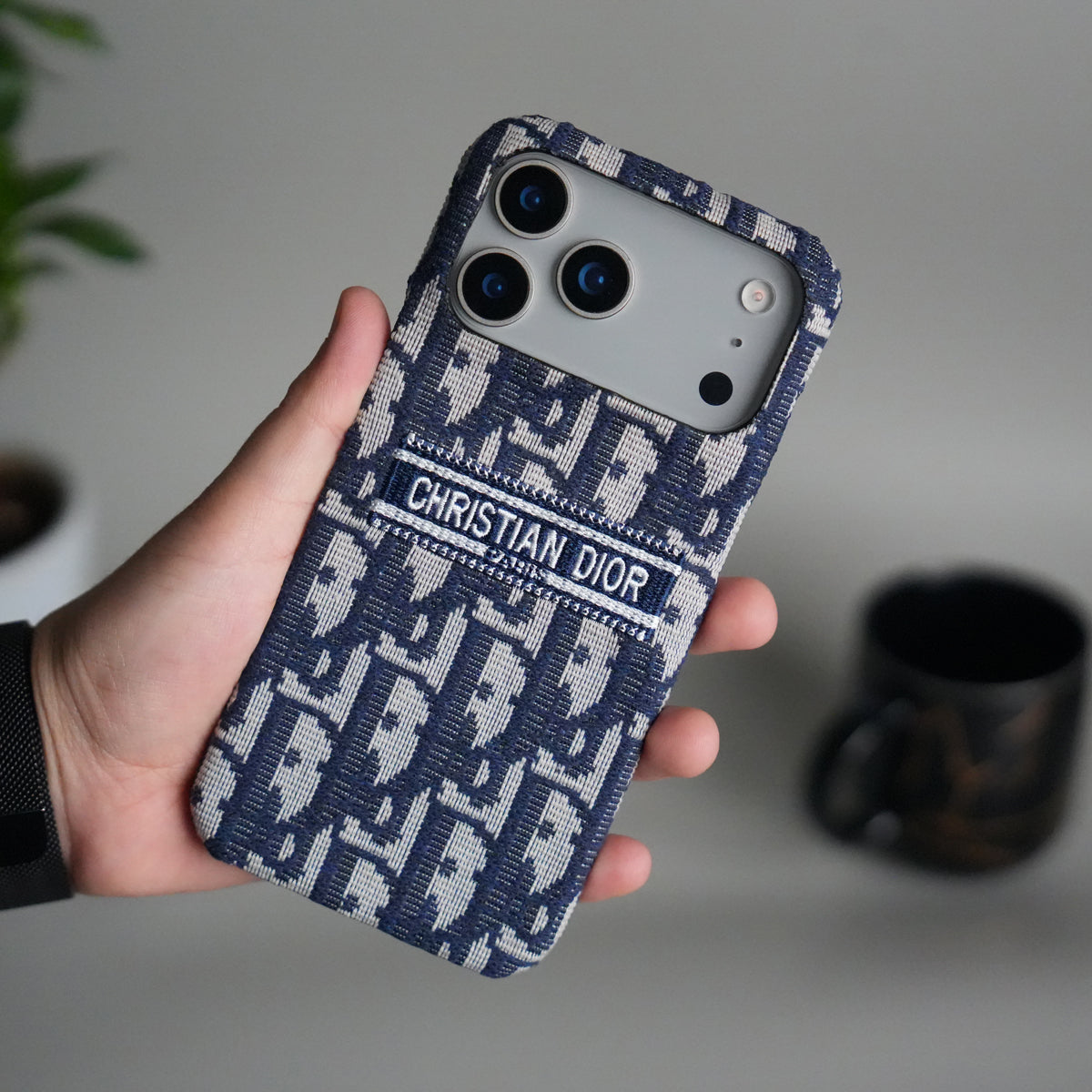 Luxury Design Case For iPhone 17 / 16 / 15 / 14