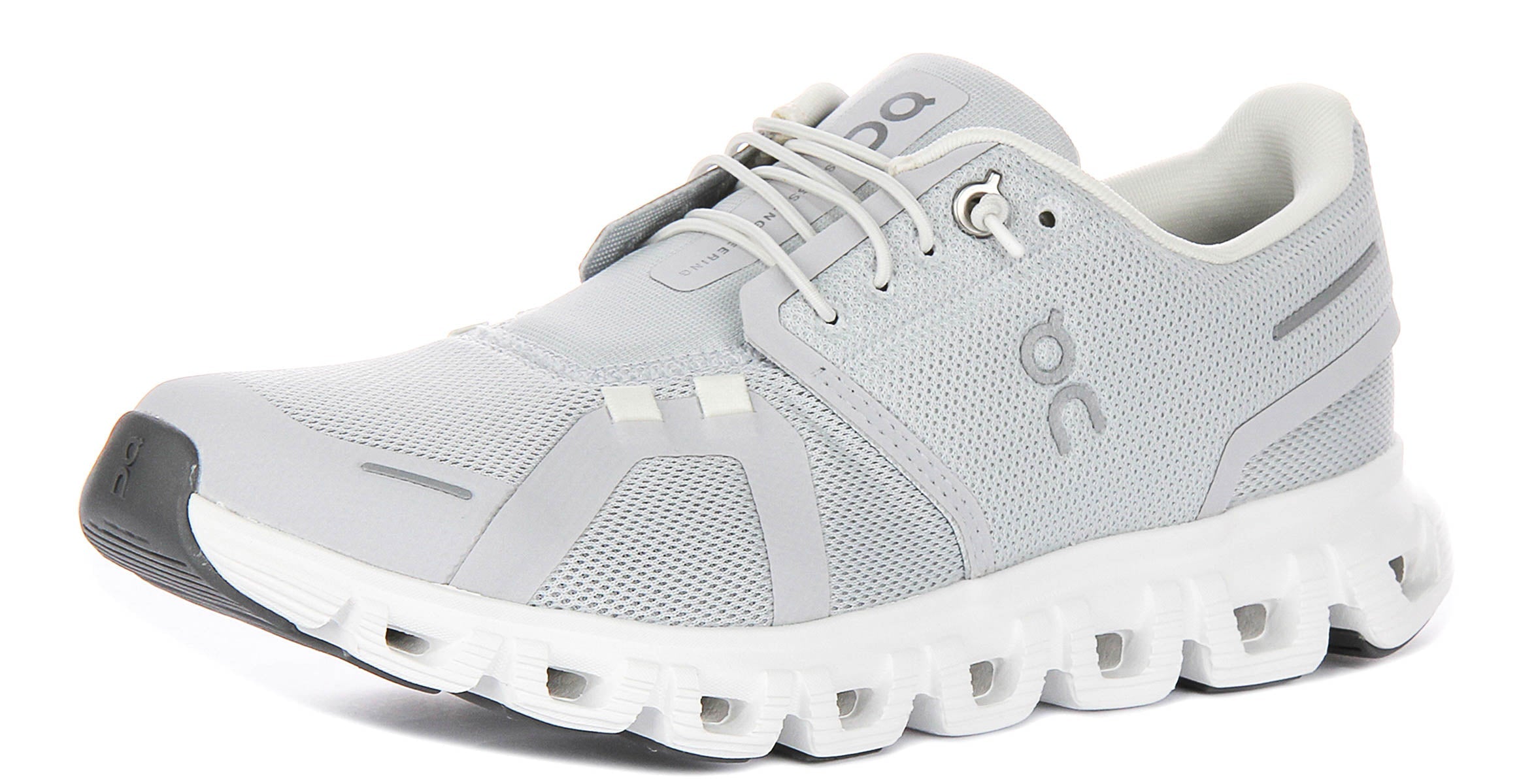 On Running Cloud 6 In Grey For Women