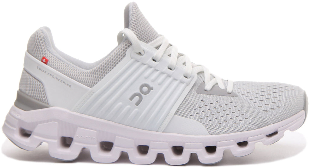 On Running Cloudswift In White For Women