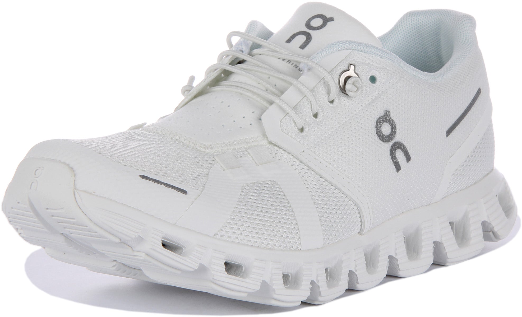 On Running Cloud 5 In White For Women