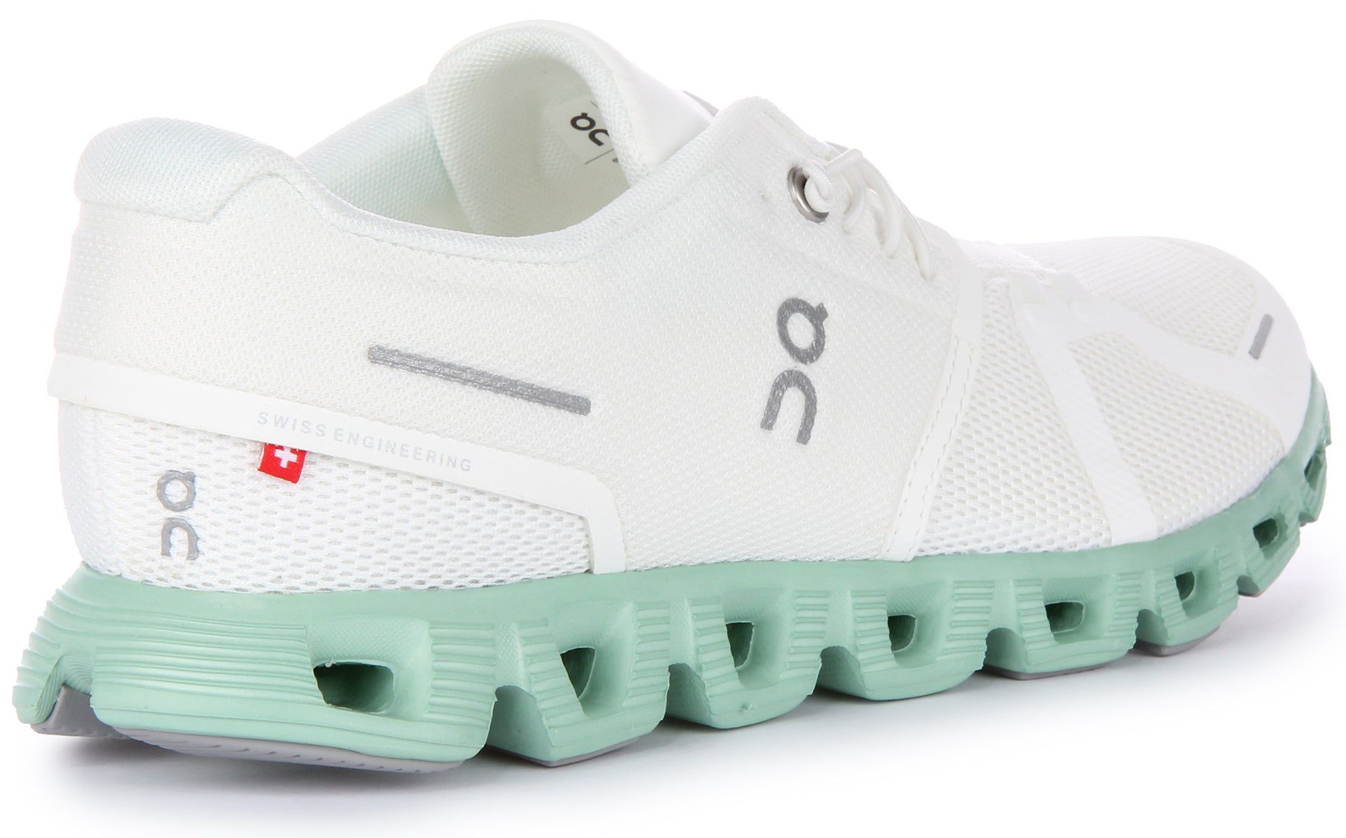 On Running Cloud 5 In White For Women