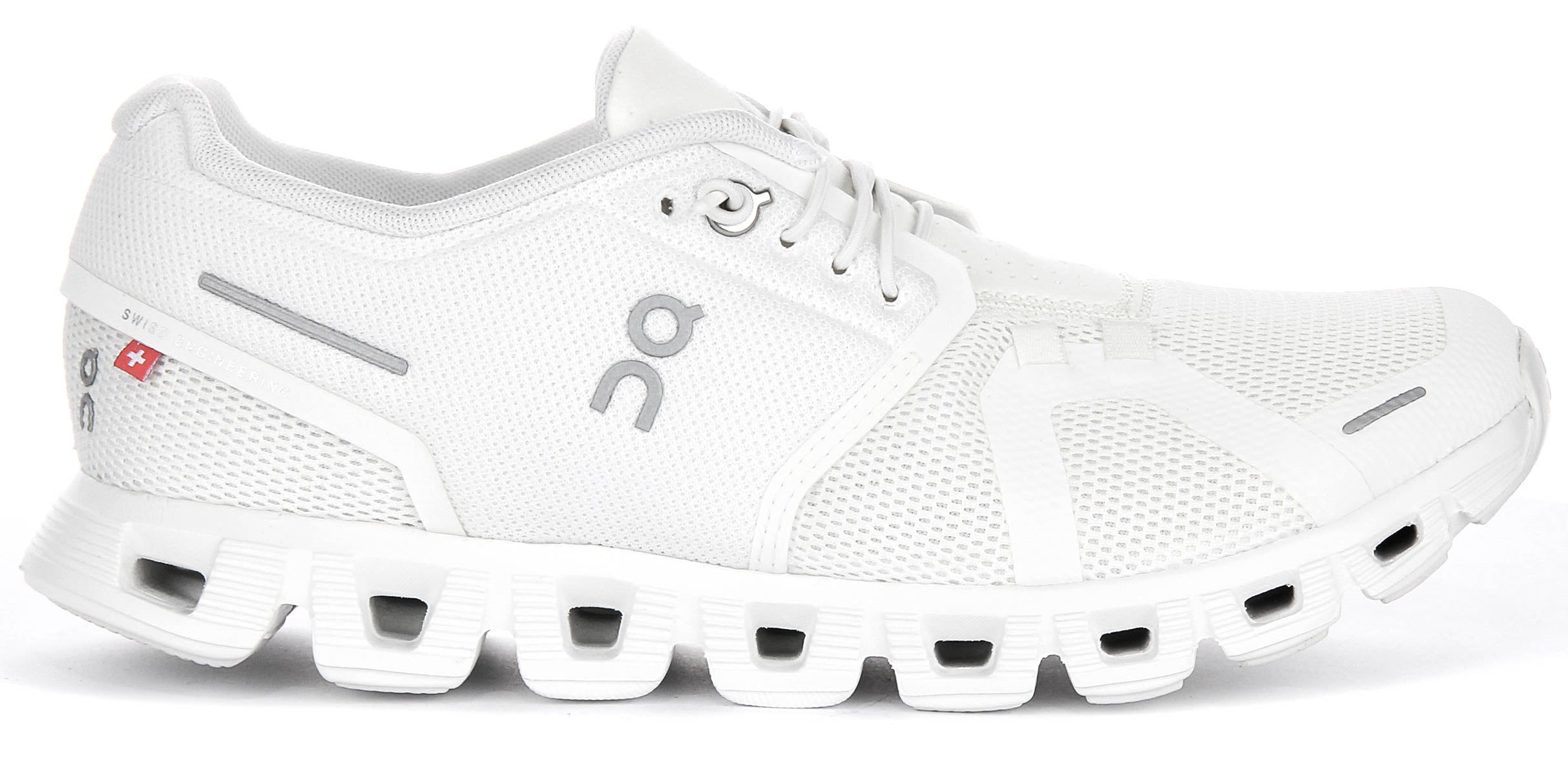 On Running Cloud 5 In White For Women