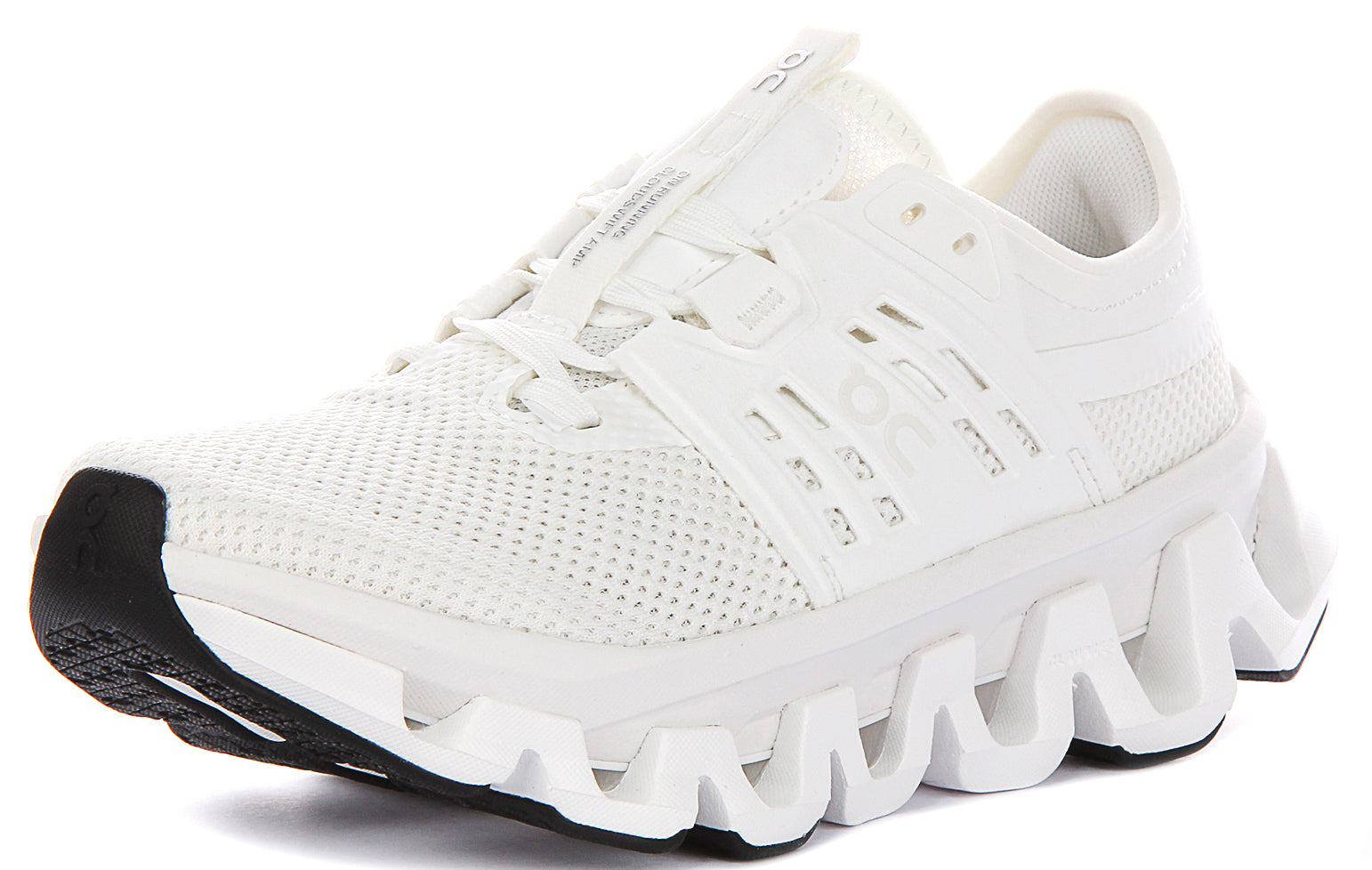 On Running Cloudswift Amp In White For Women