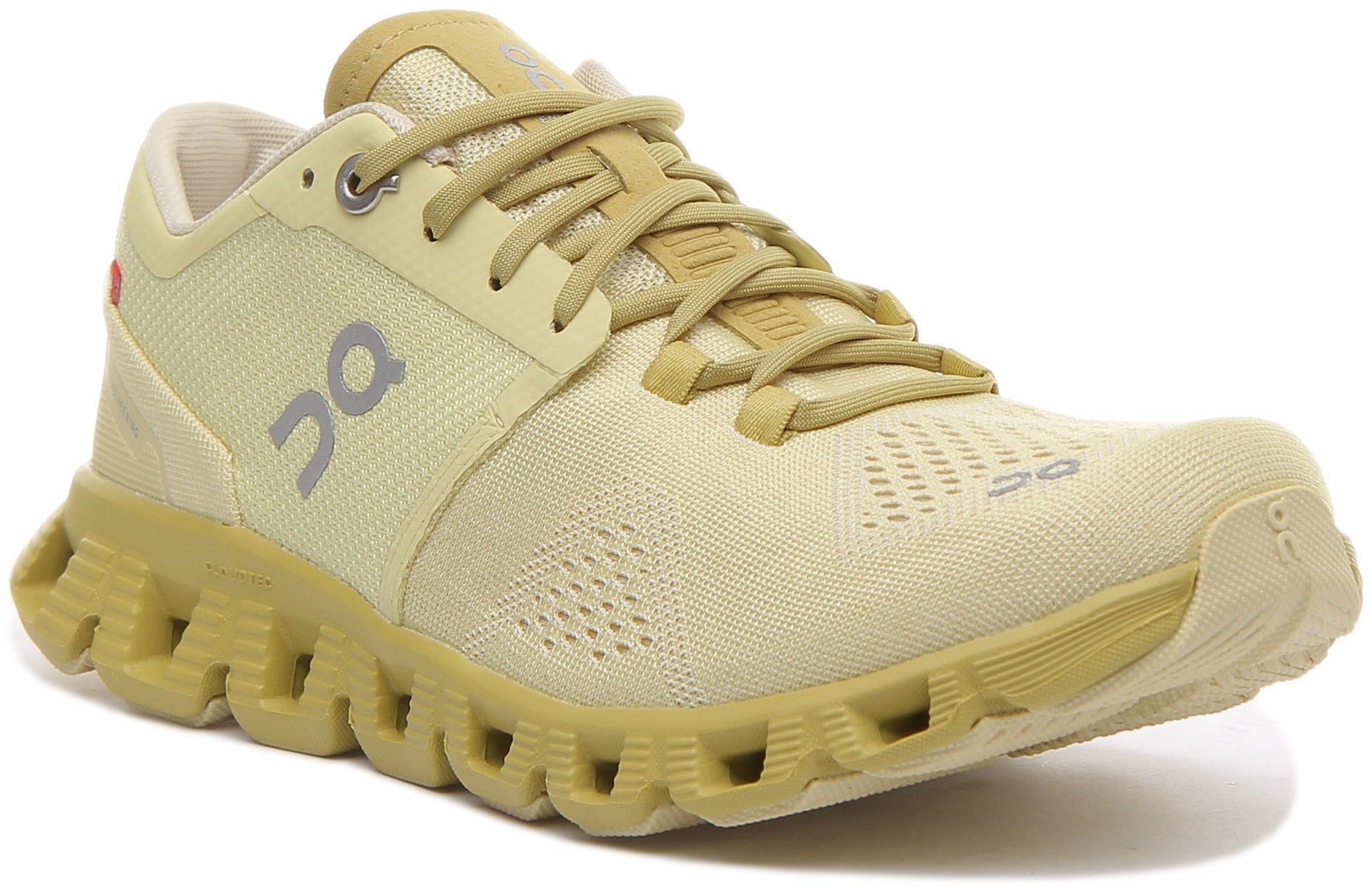 On Running Cloud X In Yellow For Womens