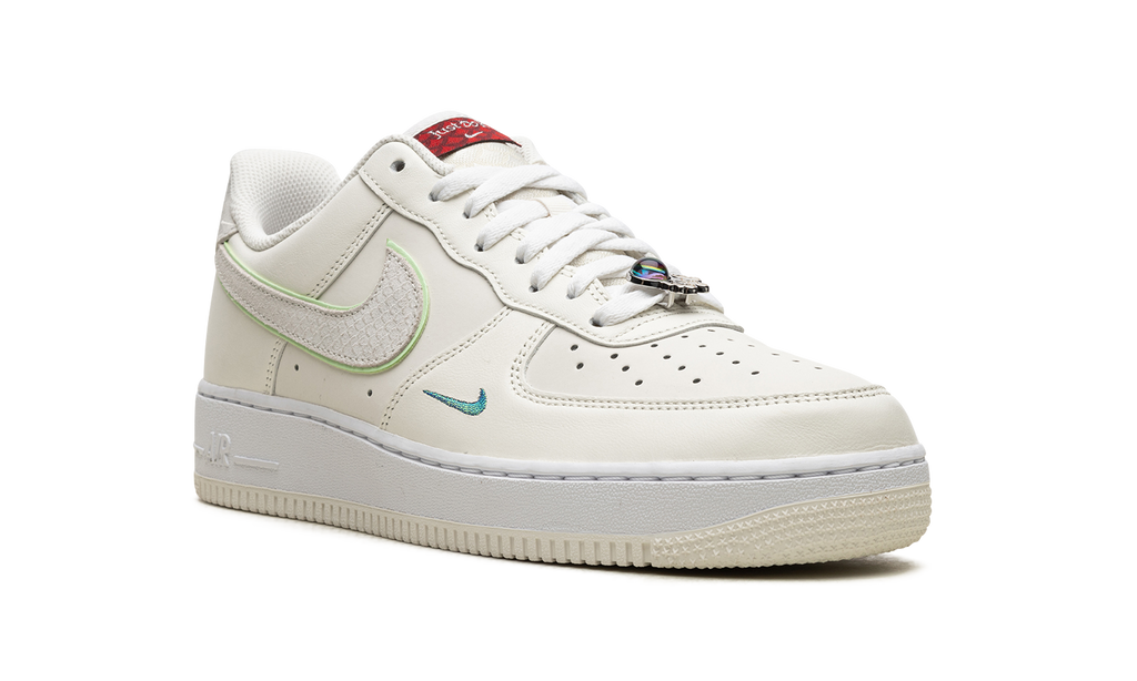 Air Force 1 "Year of the Dragon" FZ5052 131
