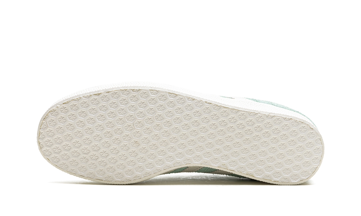 Gazelle WMNS "Hazy Green Off White Cloud White" IG4393