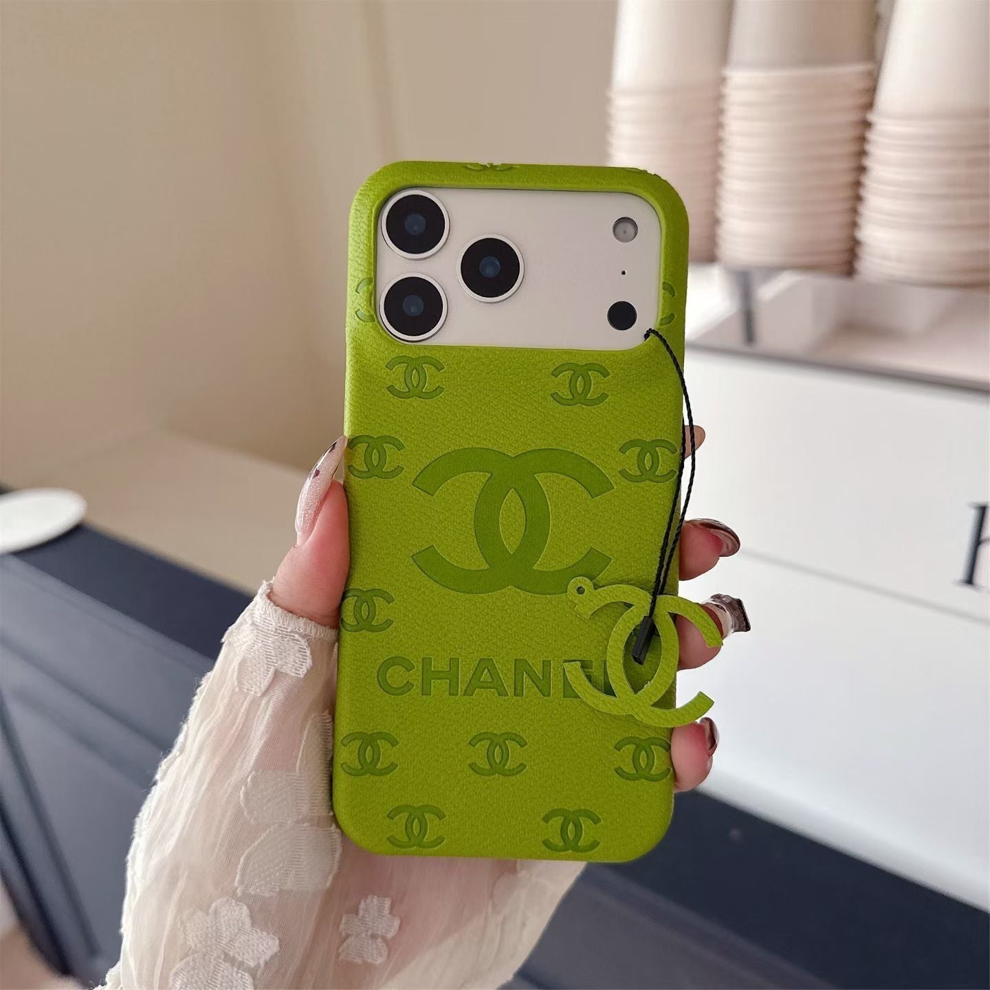Luxury Phone Case For iPhone 17 / 16 / 15 / 14