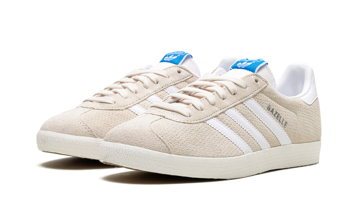 Gazelle "Wonder White" IF3817