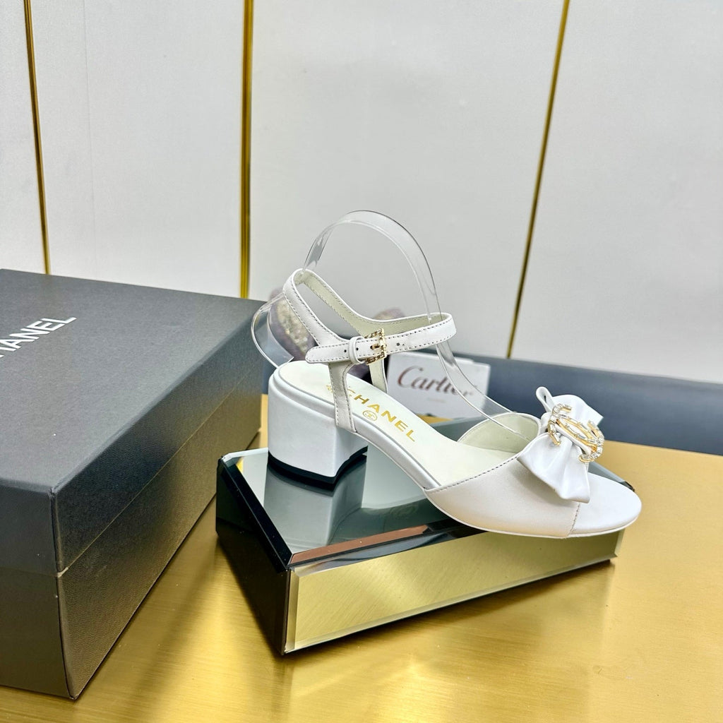 CHANEL BOWKNOT RHINESTONES MID HEEL SANDAL IN WHITE LAMBSKIN
