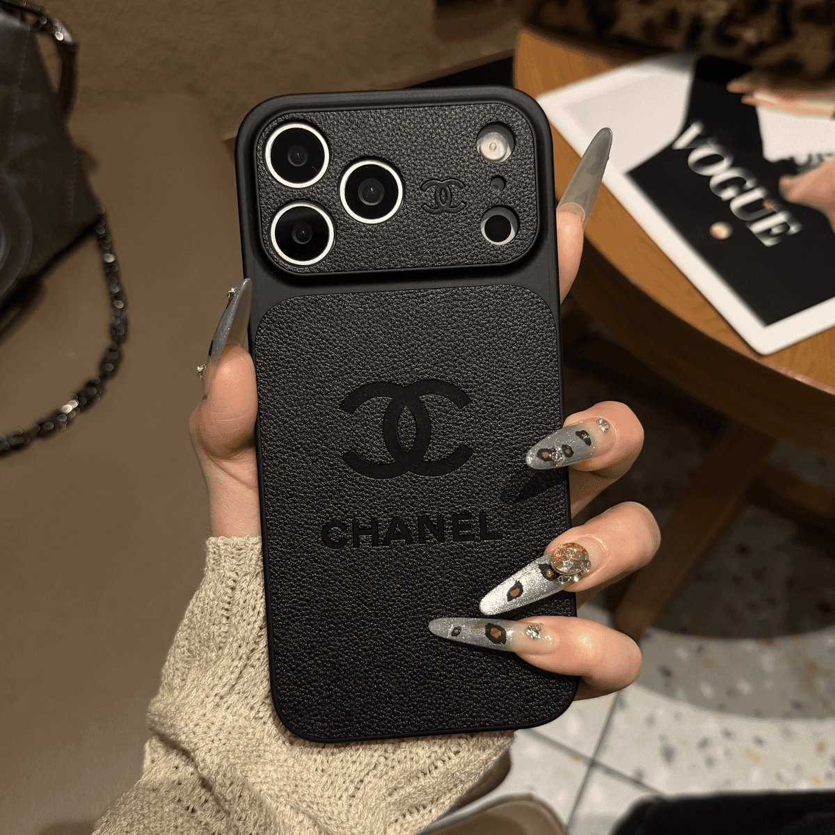 Luxury Embossed Leather Protective iPhone Case – Premium Protective Phone Cover