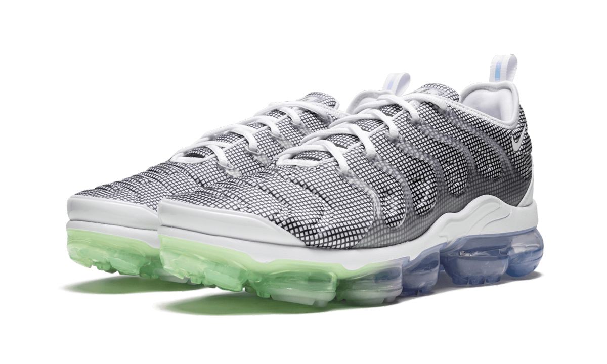 Air Vapormax Plus 924453 105