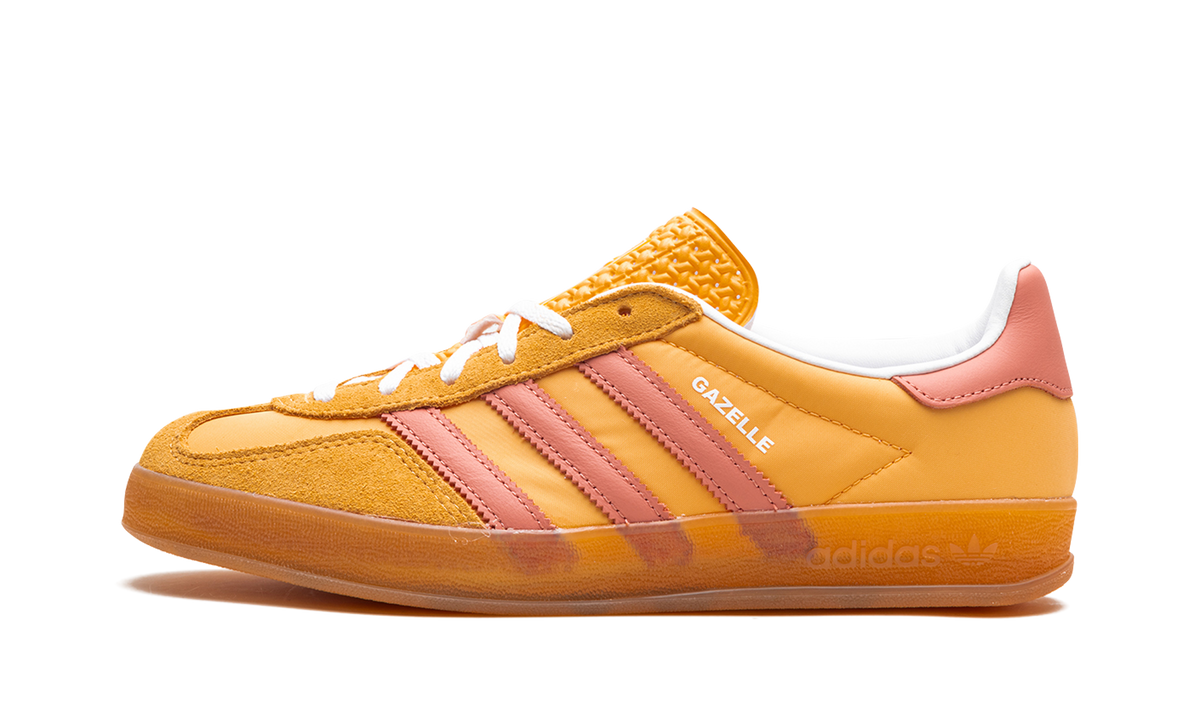 Gazelle Indoor WMNS "Semi Spark Clay" IE2959