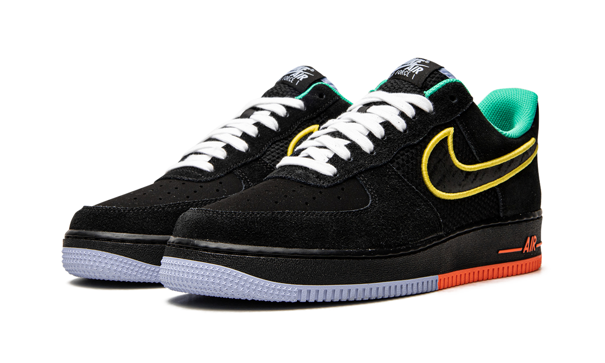 Air Force 1 Low '07 LV8 "Peace and Unity" DM9051 001