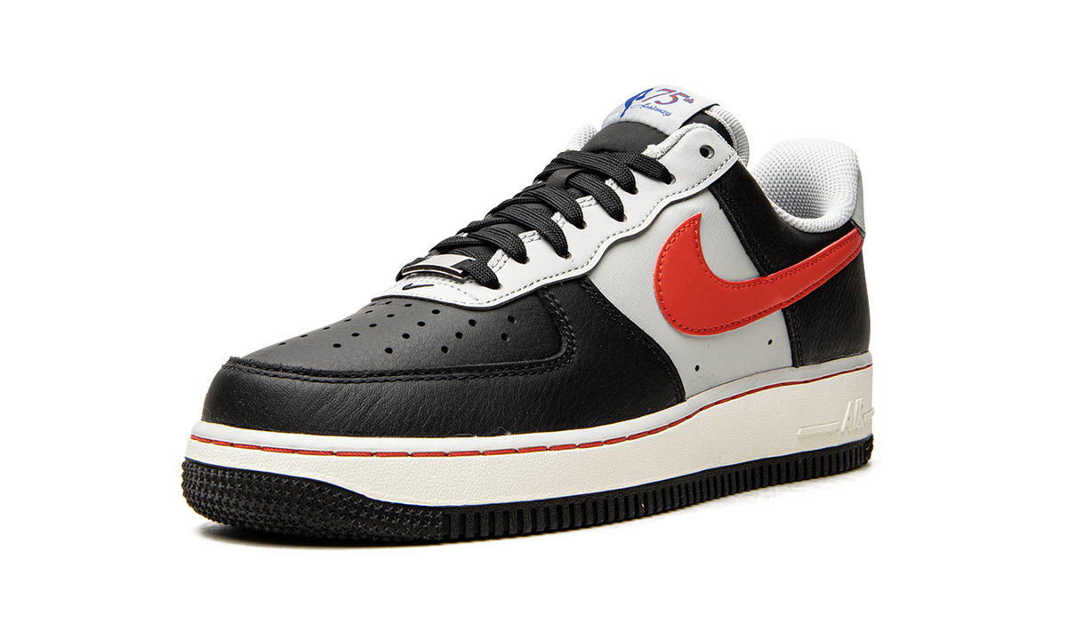 Air Force 1 '07 LV8 "'75th Anniversary - Trail Blazers'" DC8874 001
